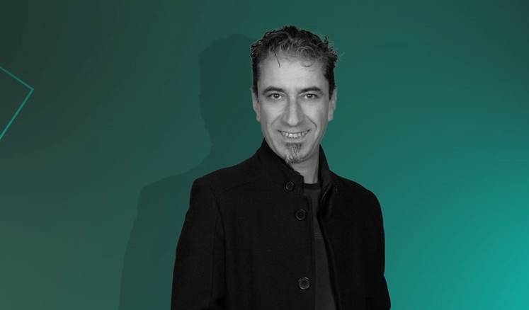 مُقاطعة الصدر وقلق المشاركة عند الإطار .. لعبة القُضبان