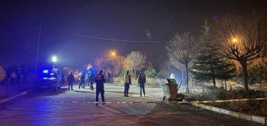 Li bajarekî Tirkiyeyê 4 kes bi çekê hatin kuştin: 3 jin in