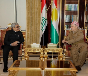 ســەرۆك بارزانی پێشوازی لــە كونسوڵی هیندستان لە هەولێر دەكات