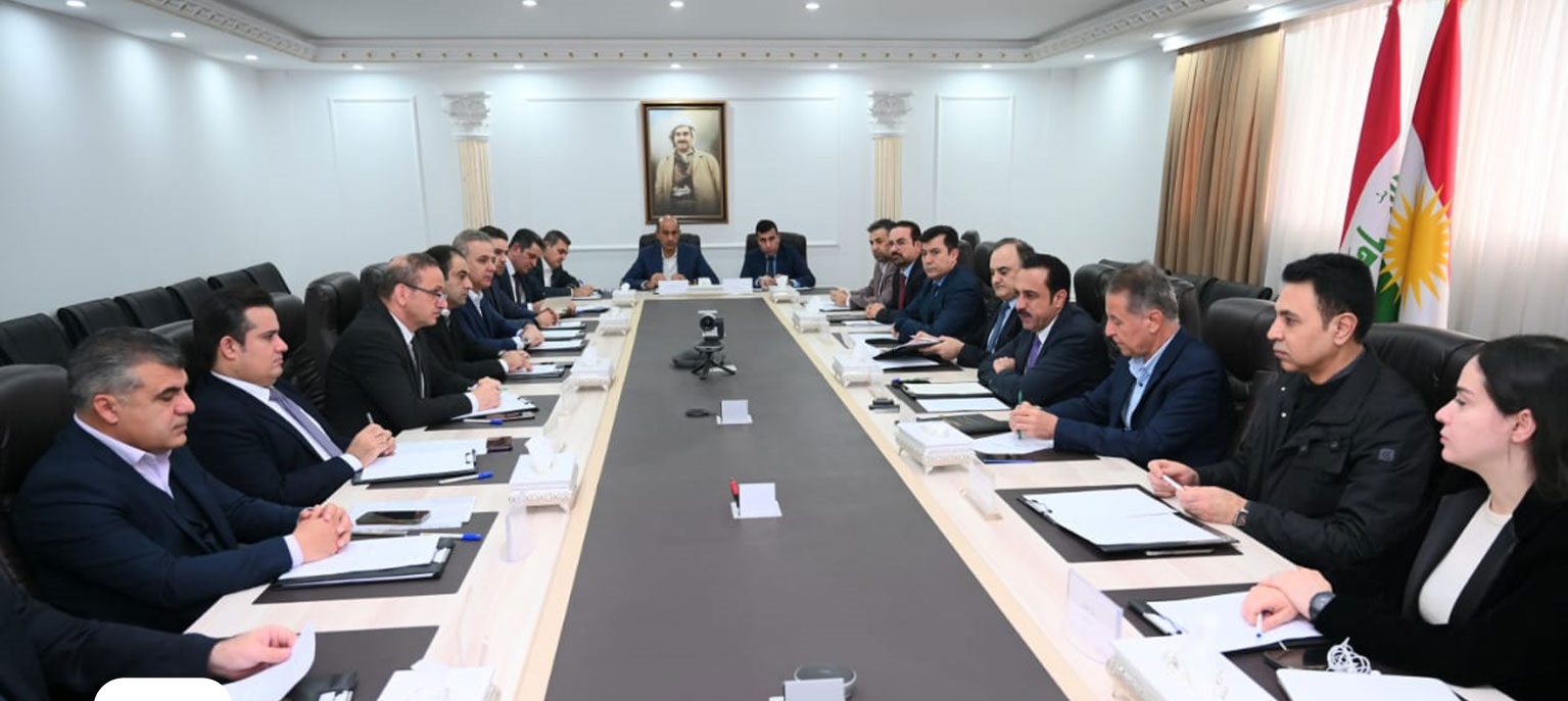 بقرارٍ من مسرور بارزاني.. تأمين فرص العمل لـ 75 بالمئة من أهالي إقليم كوردستان