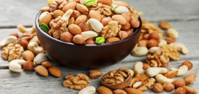 هل المكسرات ضرورية لتعزيز المناعة؟