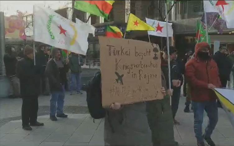 Li Almanyayê li dijî Tirkiyeyê xwepêşandan hat kirin