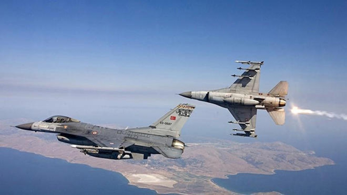 Turkish Forces Launch Airstrikes Against PKK Hideouts in Kurdistan Region Following Soldier Casualties