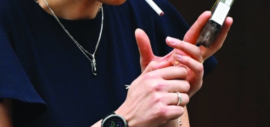 أطعمة عليك تجنبها إذا قررت الإقلاع عن التدخين