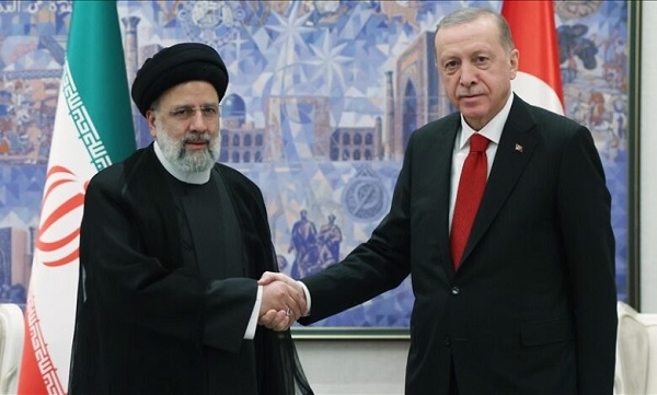 Serdana Reîsî bo Tirkiyeyê dîsa hate hilweşandin