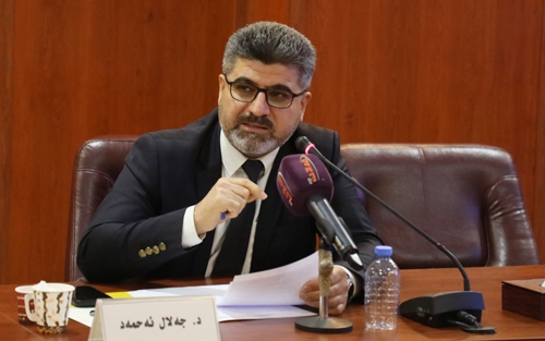 د.جەلال ئەحمەد  ئەندامی بازنەی گفتوگۆ:     ململانێێ شیعە و سوننە  بە قازانجی شیعە و بە زیانی  خاك و ناسنامەی ئێمە تەواو دەبێت