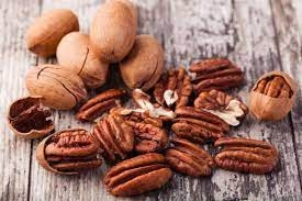 بينها تعزيز وظيفة الدماغ... فوائد صحية كبيرة للجوز !