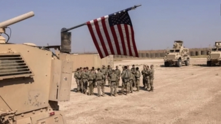 Careke din binkeyekî leşkerî yê Amerîkayê li Sûriyê hat bombebaran kirin