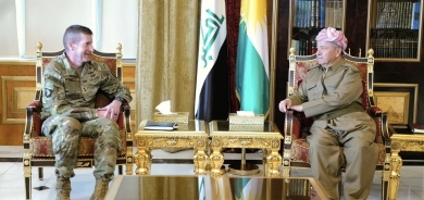 الرئيس البارزاني والجنرال 