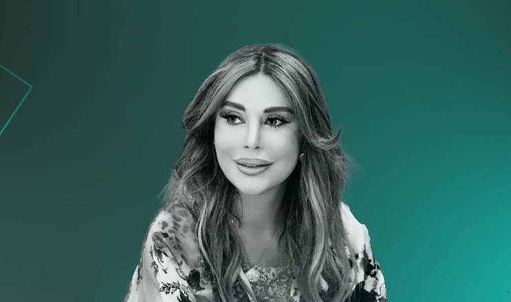 توقفوا عن نسب نجاح المرأة لغير مجهودها
