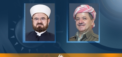 Serok Barzanî pîrozbayî li Elî Qeredaxî dike