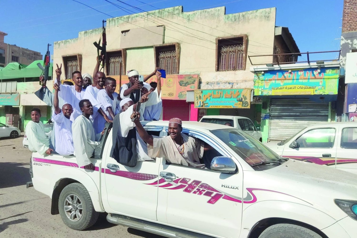 السودان: تسليح المدنيين يعزز مخاوف «الحرب الأهلية»