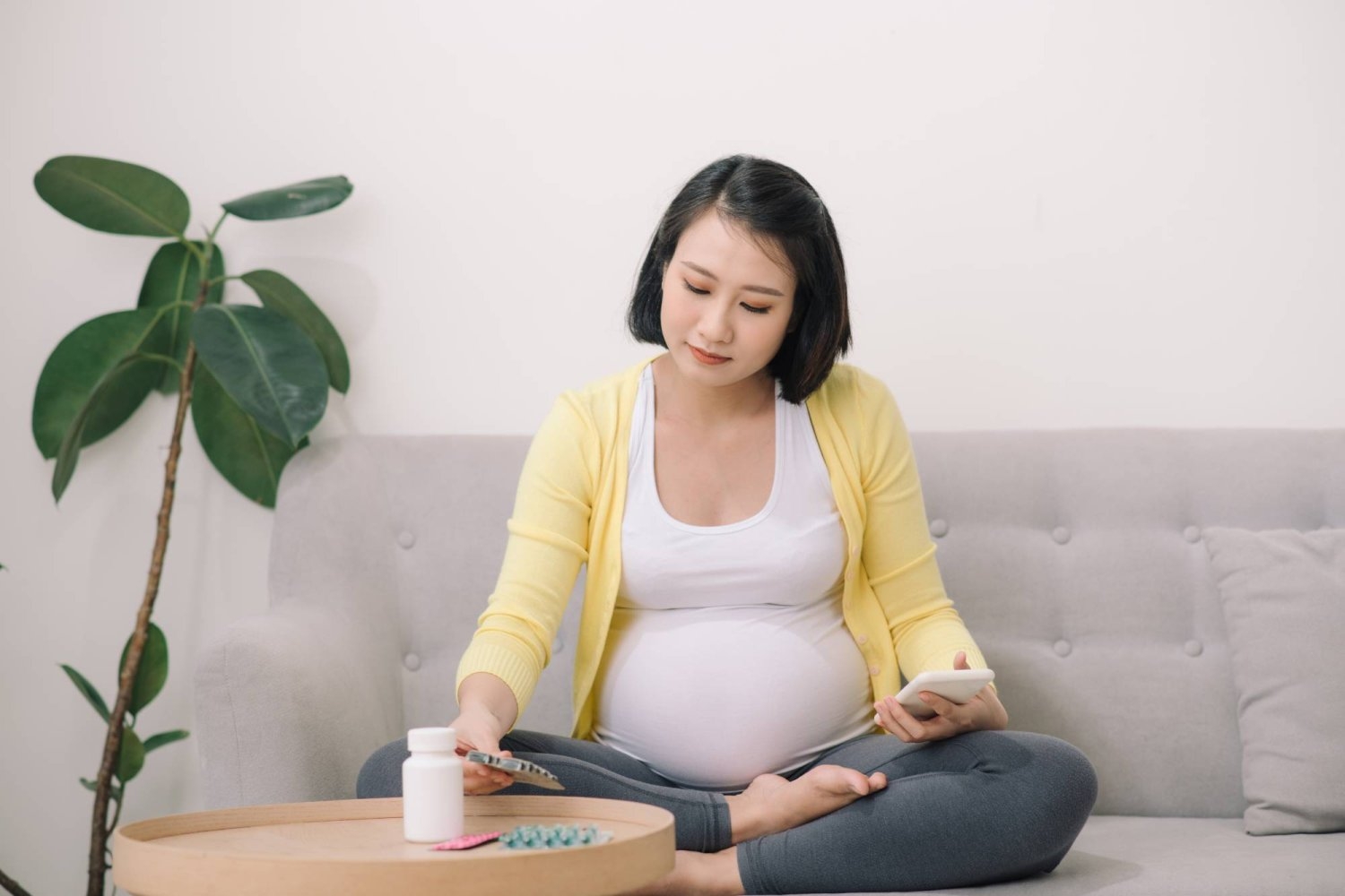 «الباراسيتامول» ربما يكون غير آمن تماماً أثناء الحمل