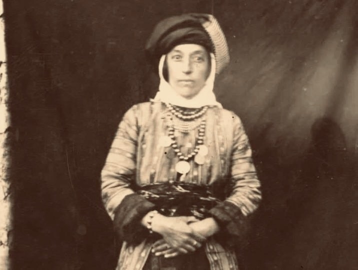 انجوم يا مولكي اول امرأة كوردية تؤسس جمعية نسوية كوردية