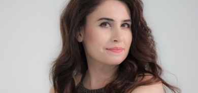 رەوشەن چەلکەر:زۆر گرنگە ئافرەتی كورد لە ڕێگەی هونەرەوە پەیامی خۆی بگەیەنێت