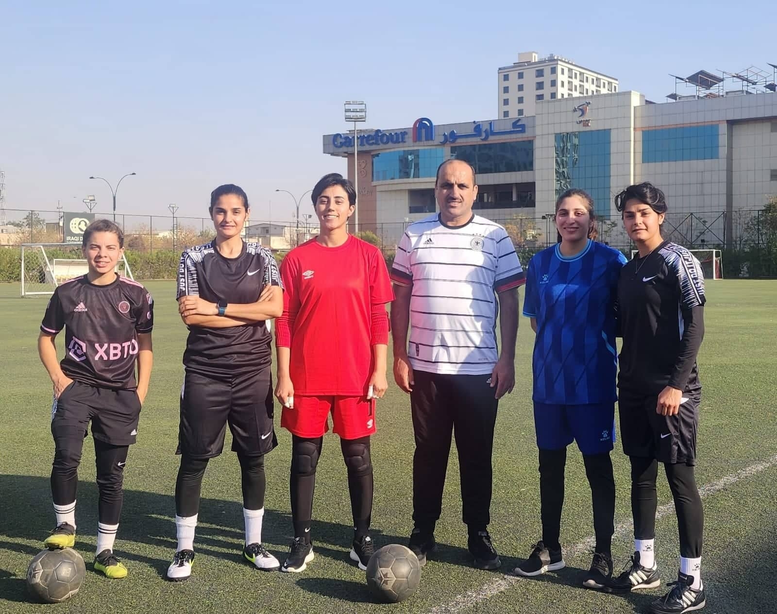 هەولێرییەك ئافرەتانی دهۆك دەكاتە پاڵەوانی كوردستان