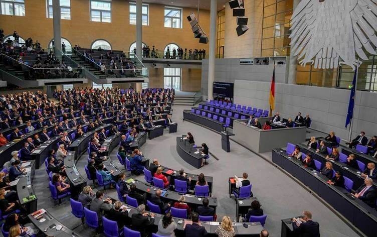 ALMANYA - Parlamentoyê qebûl kir, dersînorkirina penaberan tê hêsankirin