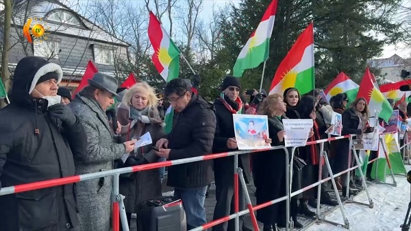 Li Ewrûpa xwepîşandanên mezin dijî rejîma Îranê destpê kirin