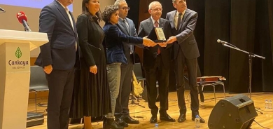 Dayikên Şemiyê, Xelata Mafên Mirovan û Azadiyê ya Tahir Elçî wergirt