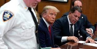 ترمب يعترض على تأجيل محاكمة التشهير