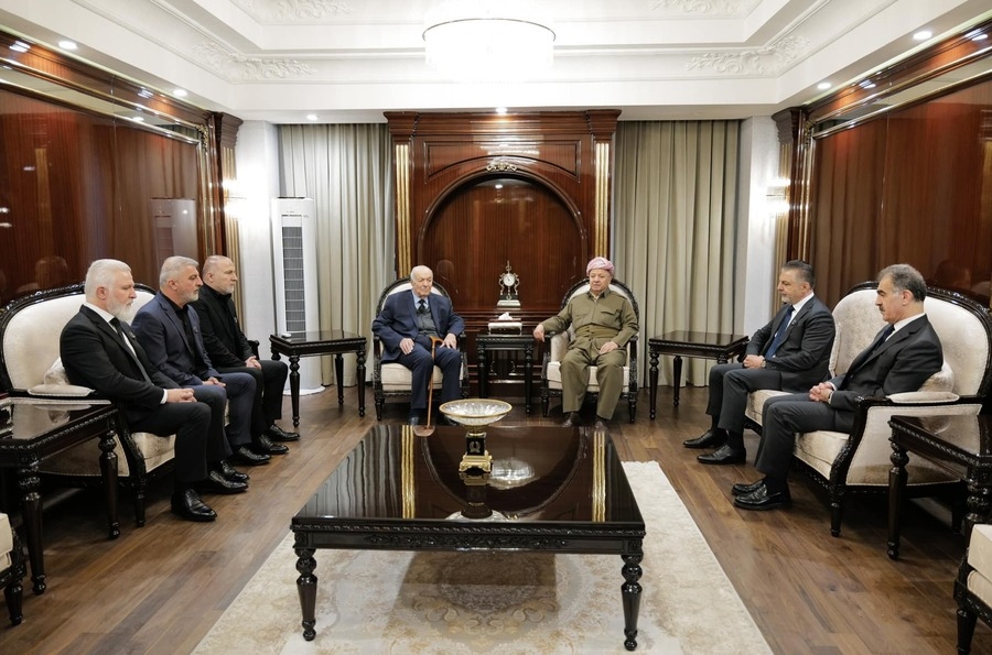 Serok Barzanî li gel malbeta şehîd Pêşrew Dizeyî civiya