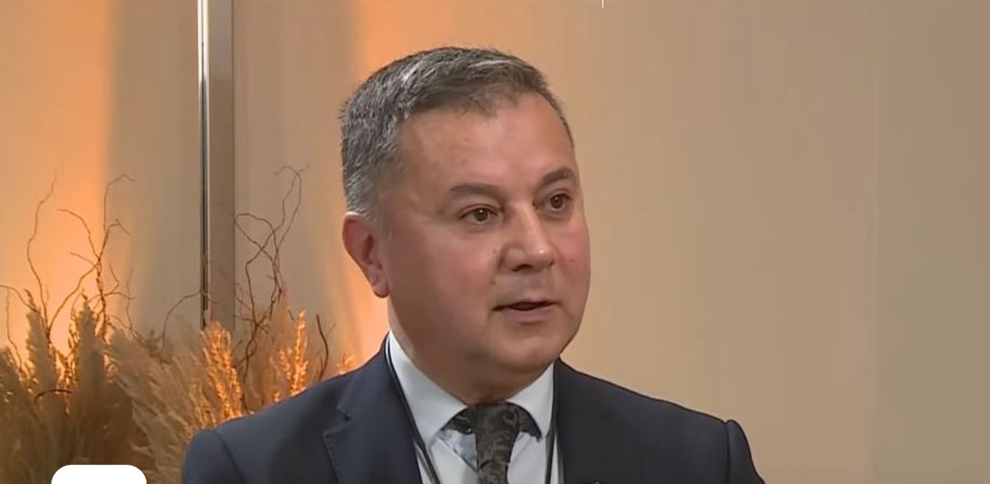 دلاور آشكيي: أبلغنا الاتحاد الأوروبي بالمخاطر المحدقة بإقليم كوردستان