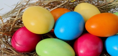 هێلكە سەیر و ڕەنگاوڕەنگەكان