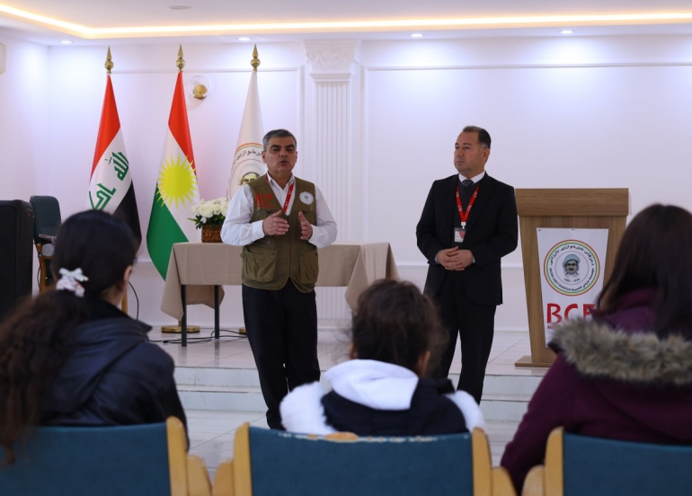 منداڵانی ئازیز(بێباوك) لە كێبڕكێی باشترین تابلۆ لە ئیمارات بەشداری دەكەن