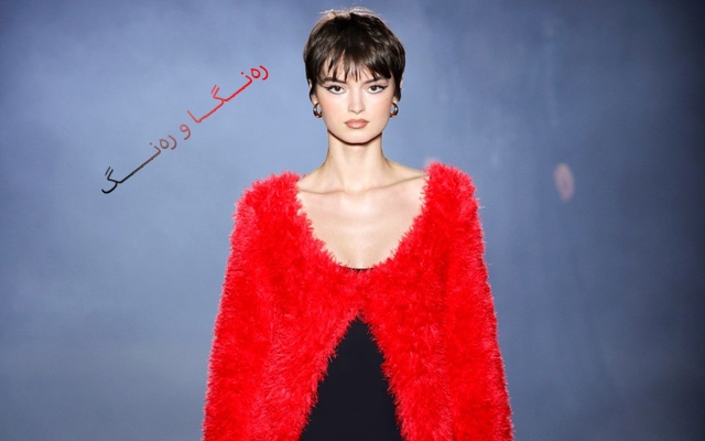 ڕێگەكانی ستایلكردنی پاڵتۆی سوور بۆ زستانی ٢٠٢٤