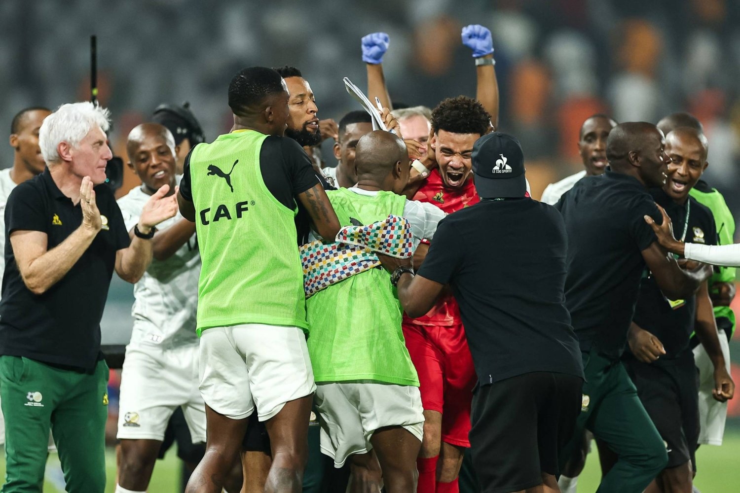 جنوب أفريقيا تنهي مغامرة الرأس الأخضر بـ«الترجيحية»