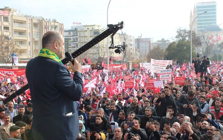Yenîden Refah bi AK Partiyê re tifaqê nake: Li Rihayê dê encam çi be?