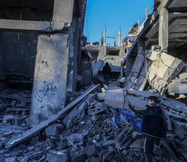 ژمارەی قوربانیانی هێرشەکانی ئیسرائیل بۆ سەر غەززە بۆ ٢٧ هەزار و ٣٦٥ کەس زیادی کردووە