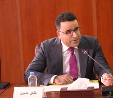 شــڤــان حـــەمـــدی  ئەندامی بازنەی گفتوگۆ:     هەرێمی كوردستان لە زۆر لاوە بەئامانج گیراوە و مەبەستی سەرەكییش لەم بەئامانجگرتنە نەهێشتنی قەوارەی هەرێمی كوردستانە