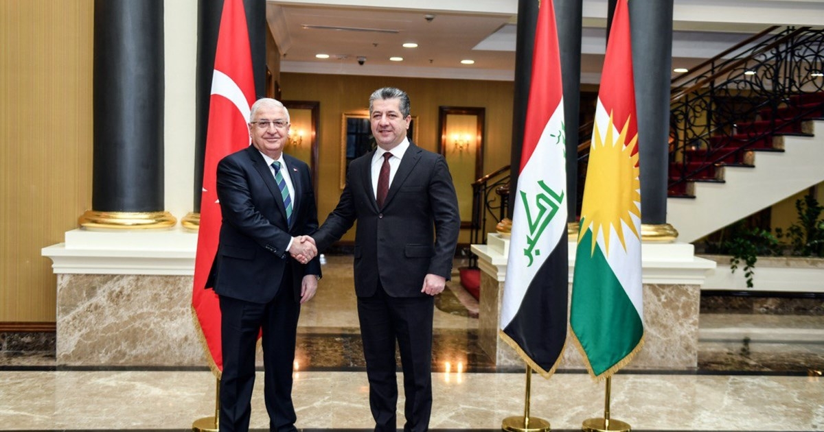 ســـەرۆكی حكوومەتی هەرێمی كوردستان، پێشوازیی لە وەزیری بەرگریی توركیا كرد و چەند بابەتێكیان تاوتوێ كرد.