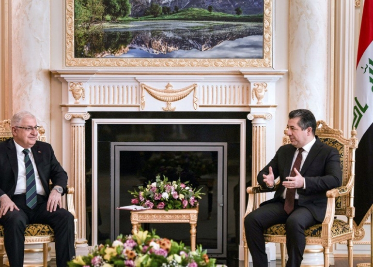 ســـەرۆكی حكوومەتی هەرێمی كوردستان، پێشوازیی لە وەزیری بەرگریی توركیا كرد و چەند بابەتێكیان تاوتوێ كرد.