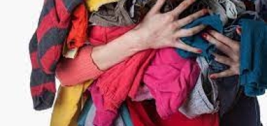 إعادة تدوير الملابس تحمي الكوكب... حقيقة أم خرافة؟