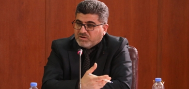 د.جەلال ئەحمەد  ئەندامی بازنەی گفتوگۆ:     عێراق دەوڵەتێكی شكستخواردووە، لەبەر ئەوەی هەیبەتی ناوخۆیی و دەرەكیی لە دەست داوە