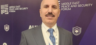 سوبحی مەندەلاوی  كەسایەتیی ناسراوی كوردی فەیلی بۆ گوڵان:     مەلا مستەفا بارزانی  پارێزەر و داكۆكیكاری  ماف و داخوازییەكانی  كوردانی فەیلی بوو   