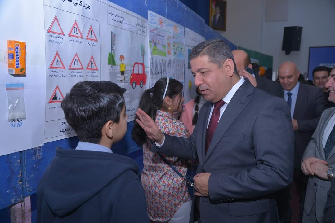 پێشانگای پەخشنامەی سەردیواری بۆ قوتابخانە ئامادەیی و بنەرەتییەکانی پەروەردەی بنەسڵاوە کرایەوە