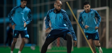 النصر المنتشي آسيوياً يصطدم بالفتح الطامح لاستعادة بريقه