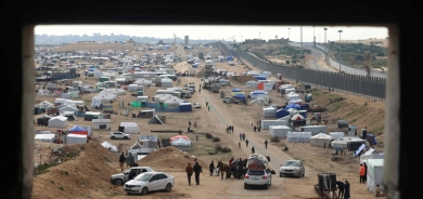 قتلى وجرحى في قصف إسرائيلي لأرض يسكنها نازحون شرق رفح