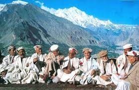 5 عادات... سر العمر الطويل لسكان وادي «هونزا»