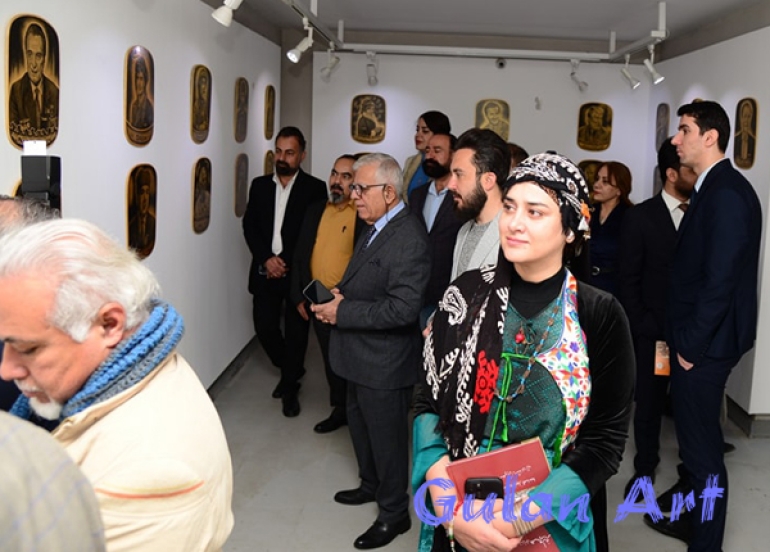 كیڤان بارزانی پێشانگەیەكی تایبەتی شێوەكاری كردەوە