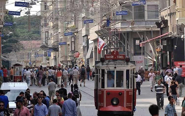 RAPIRSÎ - Li Stenbolê rewşa DEM Partiyê çawa ye?