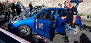 الشرطة الإسرائيلية: قتيل في إطلاق نار نفذه 3 فلسطينيين بالضفة الغربية