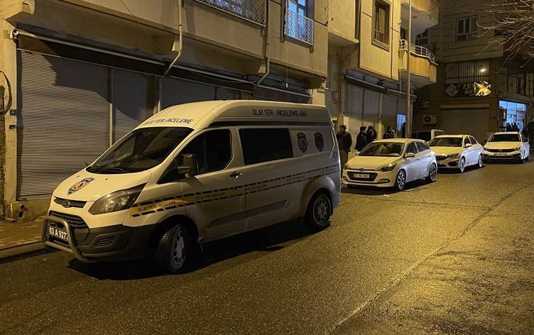 Li Rihayê hevjîn pev çûn: Jin mir, mêr birîndar e