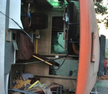 وەرگەڕانی تراکتۆرێک بووە هۆی گیانلەدەستدانی پازدە كەس