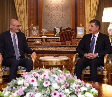 ســـه‌رۆك نـێـچــيــرڤـــان بارزانى پێشوازى له‌ باڵيۆزى به‌ريتانيا كرد