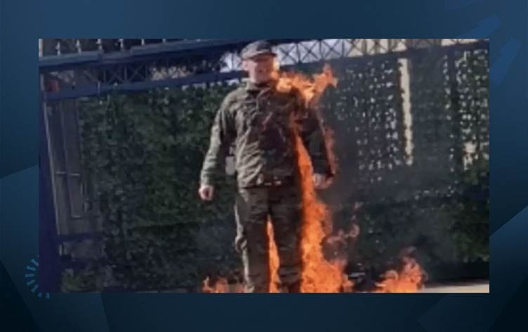 Leşkerekî Amerîkayê xwe ‘ji bo Xezeyê’ şewitand