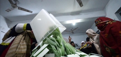 هەڵبژاردنی یەکەمین سەرۆکوەزیرانی ژن لە پاکستان